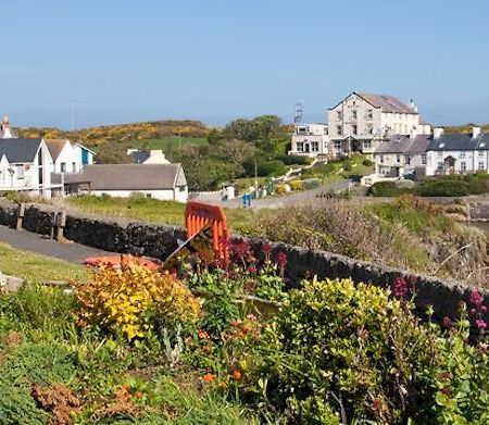 Bull Bay Hotel Amlwch ภายนอก รูปภาพ